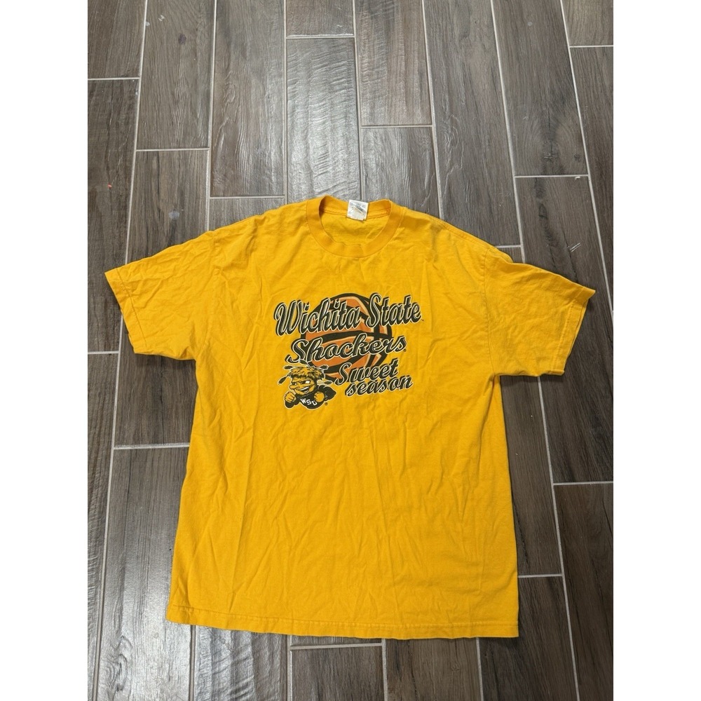 Wichita State University Shockers WSU 2015 Sweet Sixteen Basketball Sz XL